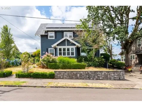 909 Center Street Oregon City OR 97045