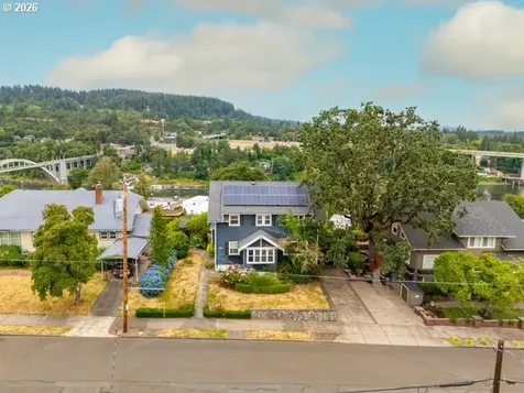 909 Center Street Oregon City OR 97045