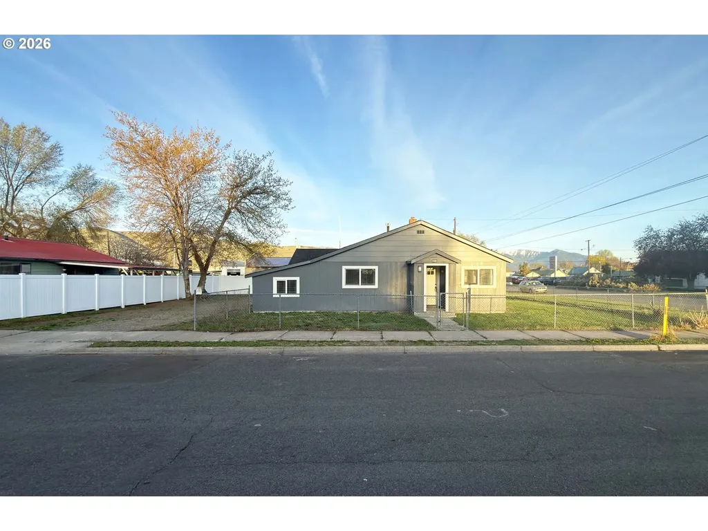 2475 9th Street Baker City OR 97814