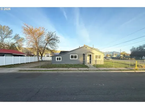 2475 9th Street Baker City OR 97814