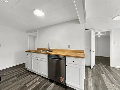 2475 9th Street Baker City OR 97814