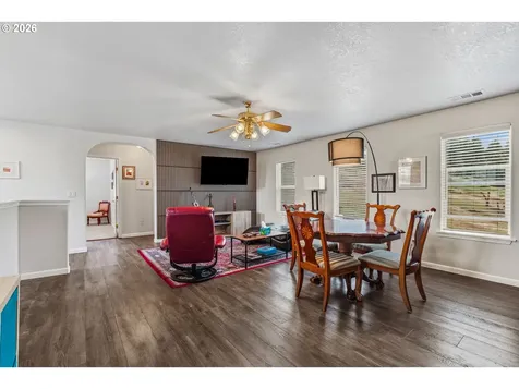 3802 North Myrtle Road Myrtle Creek OR 97457