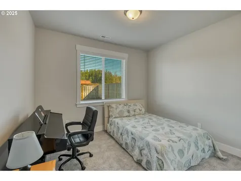 1801 NE Gilbert Lane Estacada OR 97023