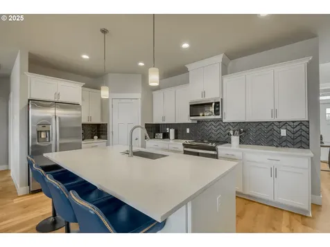 1801 NE Gilbert Lane Estacada OR 97023