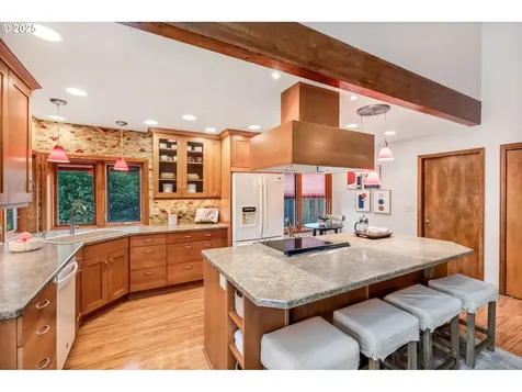 13890 SW 118th Court Portland OR 97223