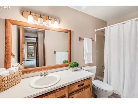 13890 SW 118th Court Portland OR 97223