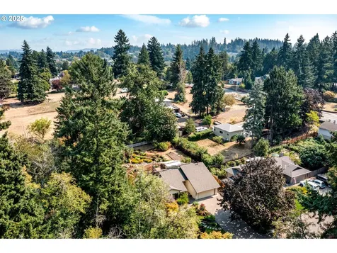 13890 SW 118th Court Portland OR 97223