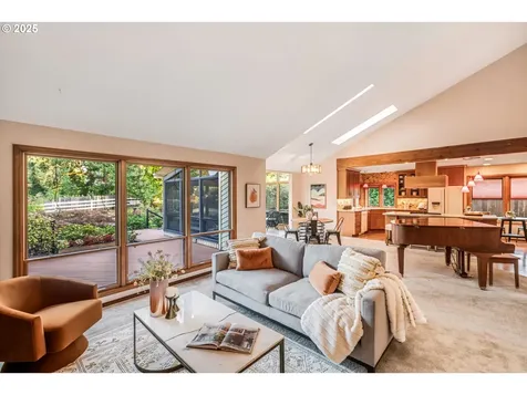 13890 SW 118th Court Portland OR 97223