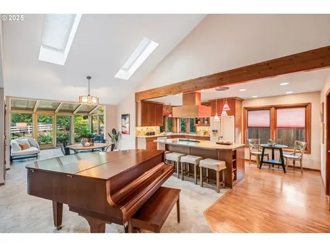 13890 SW 118th Court Portland OR 97223