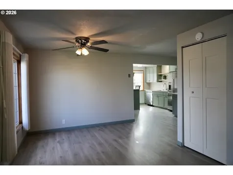 4005 S F Street Springfield OR 97478