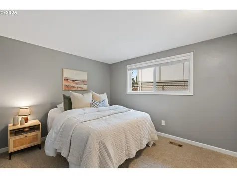 8765 SW Nisqually Court Tualatin OR 97062