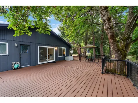 8765 SW Nisqually Court Tualatin OR 97062