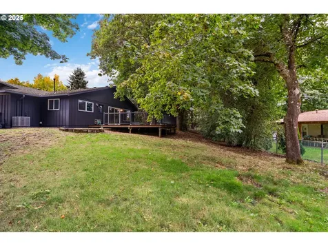 8765 SW Nisqually Court Tualatin OR 97062