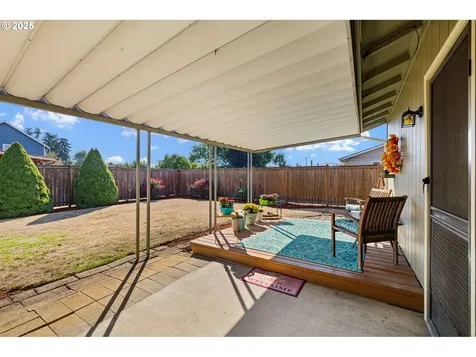 545 38th Street Springfield OR 97478