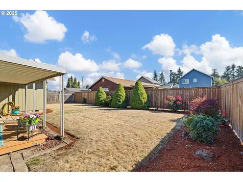 545 38th Street Springfield OR 97478