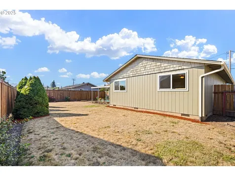 545 38th Street Springfield OR 97478