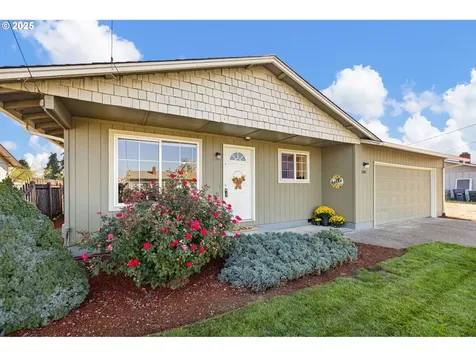 545 38th Street Springfield OR 97478