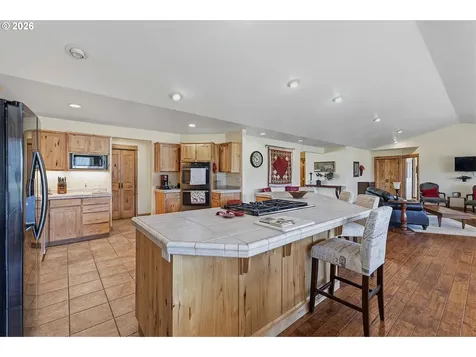 41221 SE Van Lake Road Prineville OR 97754