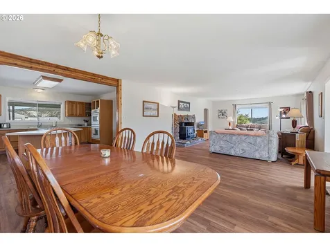 41221 SE Van Lake Road Prineville OR 97754