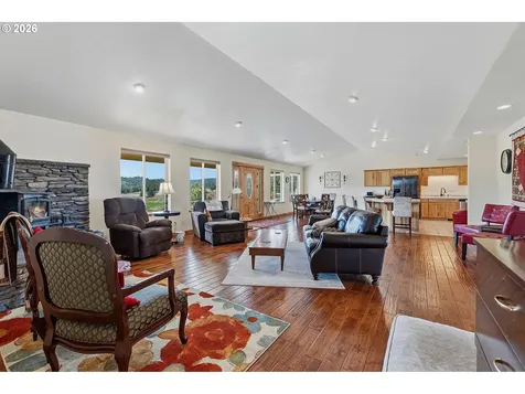 41221 SE Van Lake Road Prineville OR 97754