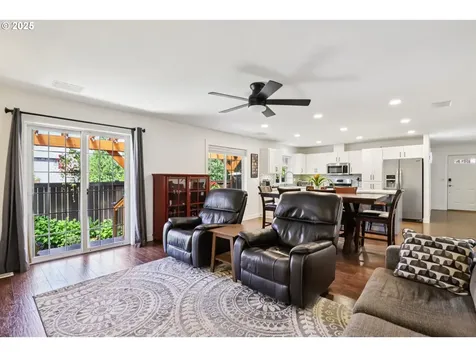 425 NW 151st Street Vancouver WA 98685