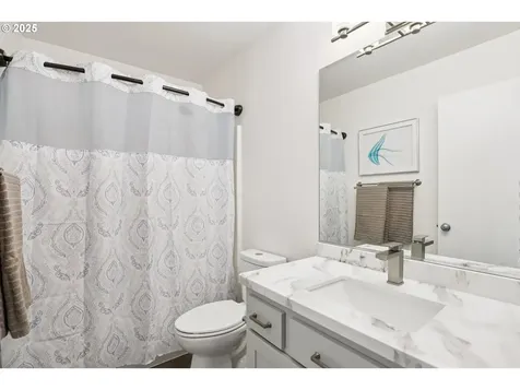 425 NW 151st Street Vancouver WA 98685