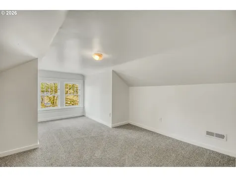 5819 N Concord Avenue Portland OR 97217