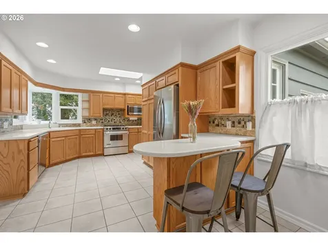 2742 Bluff Avenue SE Salem OR 97302