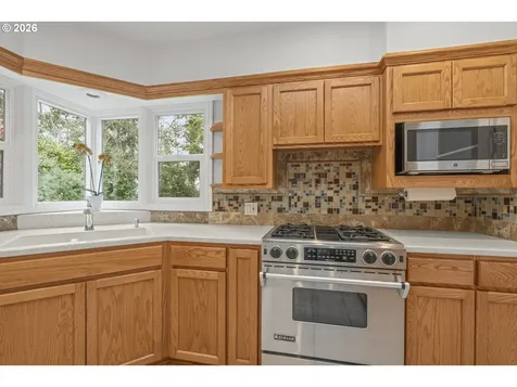2742 Bluff Avenue SE Salem OR 97302