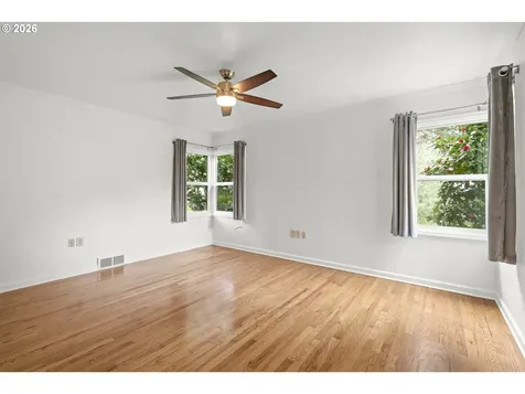 2742 Bluff Avenue SE Salem OR 97302