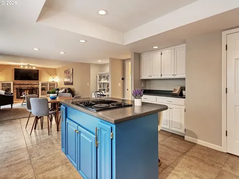 6106 Churchill Downs Drive West Linn OR 97068