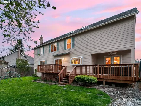 6106 Churchill Downs Drive West Linn OR 97068