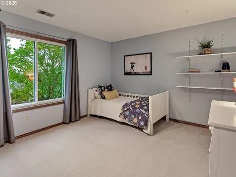 6106 Churchill Downs Drive West Linn OR 97068