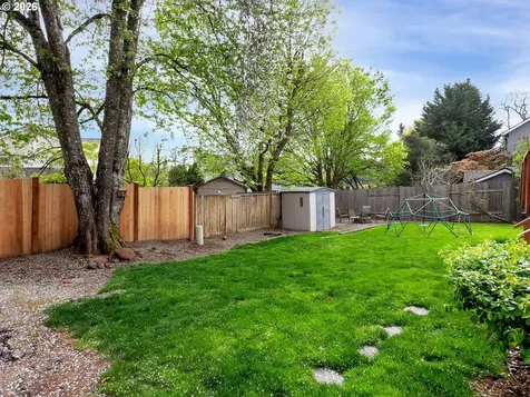6106 Churchill Downs Drive West Linn OR 97068