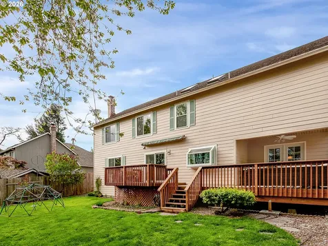 6106 Churchill Downs Drive West Linn OR 97068