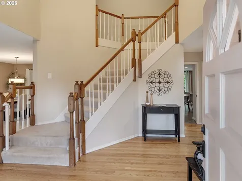 6106 Churchill Downs Drive West Linn OR 97068