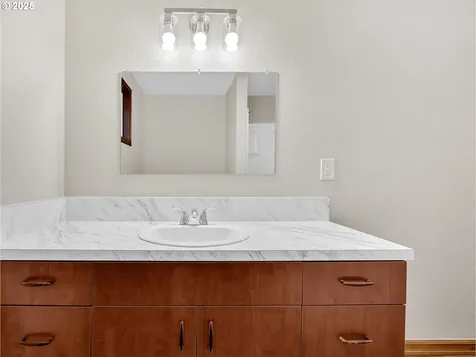 821 SW 14th Street Troutdale OR 97060