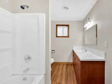 821 SW 14th Street Troutdale OR 97060