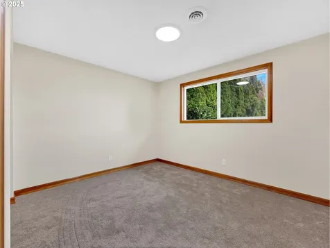 821 SW 14th Street Troutdale OR 97060