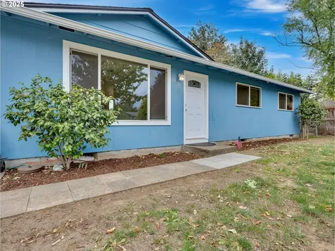 821 SW 14th Street Troutdale OR 97060