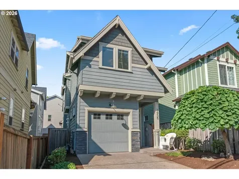 7935 SE 45th Avenue Portland OR 97206