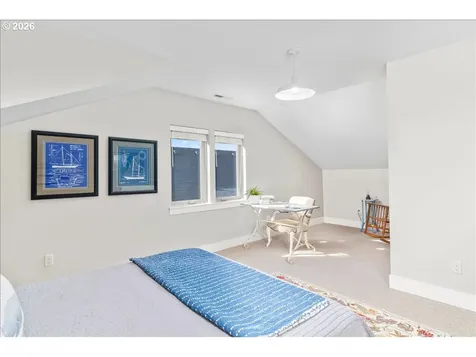 7935 SE 45th Avenue Portland OR 97206