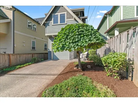 7935 SE 45th Avenue Portland OR 97206