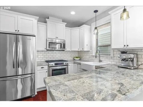 7935 SE 45th Avenue Portland OR 97206