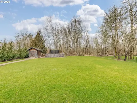 1863 NW Wallace Road Mcminnville OR 97128
