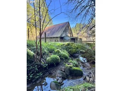 769 Deans Creek Road Reedsport OR 97467