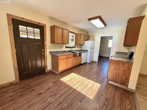 769 Deans Creek Road Reedsport OR 97467