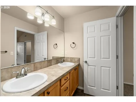 17428 SW September Lane Beaverton OR 97003