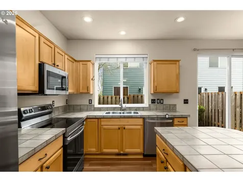 17428 SW September Lane Beaverton OR 97003
