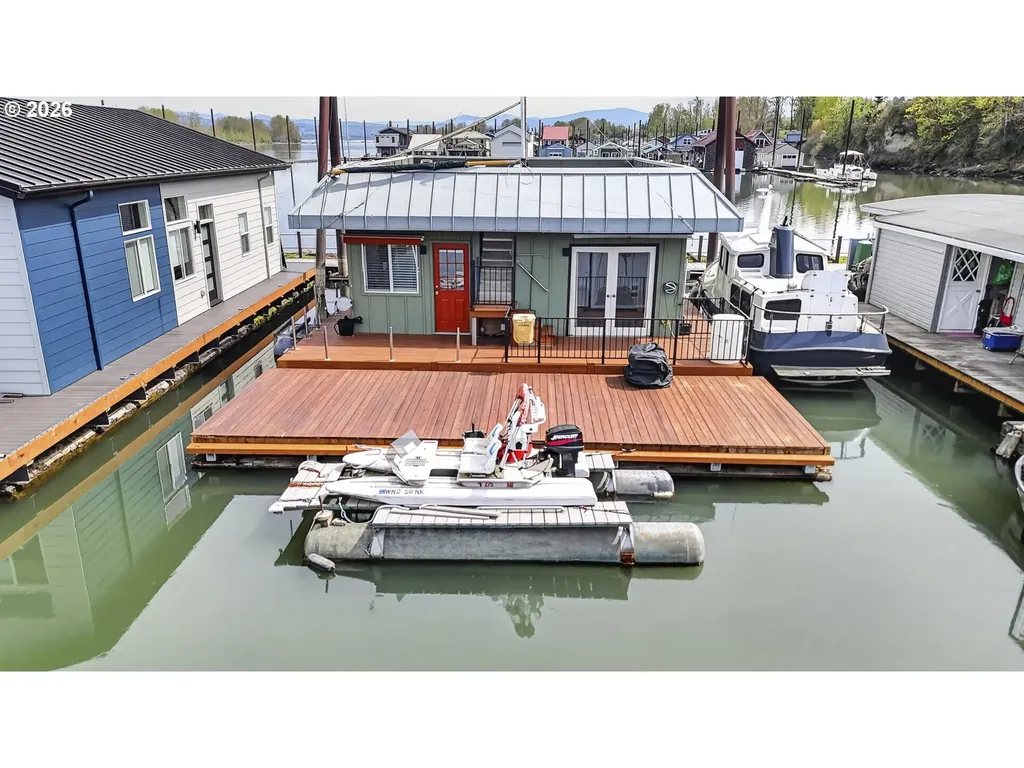 18989 NE Marine Drive Portland OR 97230